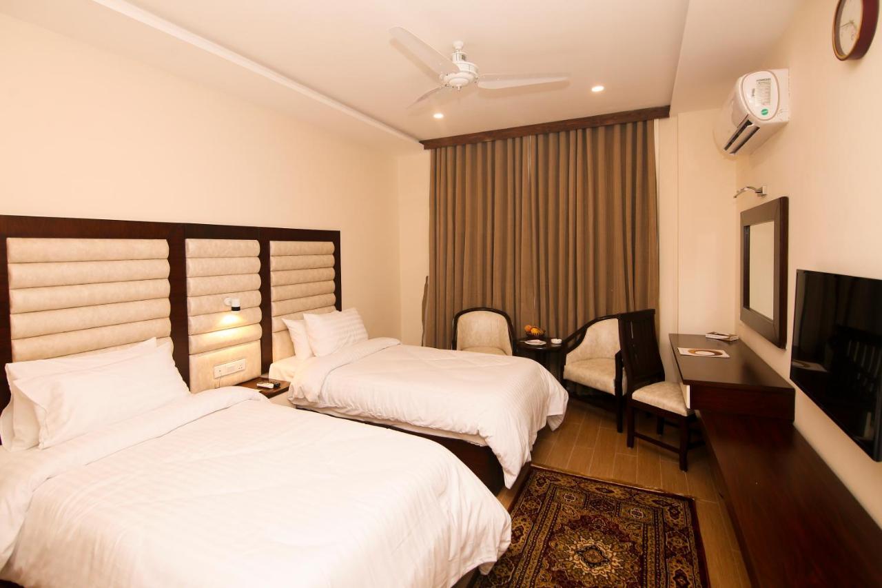 Hotel One Rahim Yar Khan Club Road Luaran gambar